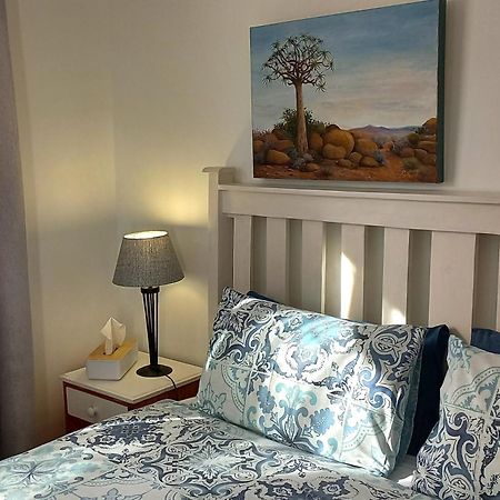 19 On Robyn Appartement Durbanville Buitenkant foto